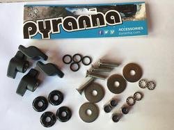 Miniatura Kit Tornillos/Tuercas Pyranha Fullplate Fixing Kit