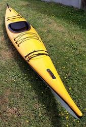 Miniatura Kayak Polaris 16 Fiberglass c/Timon -